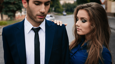 차가운 말, 행동... 그 사람은 어쩌려는 걸까?